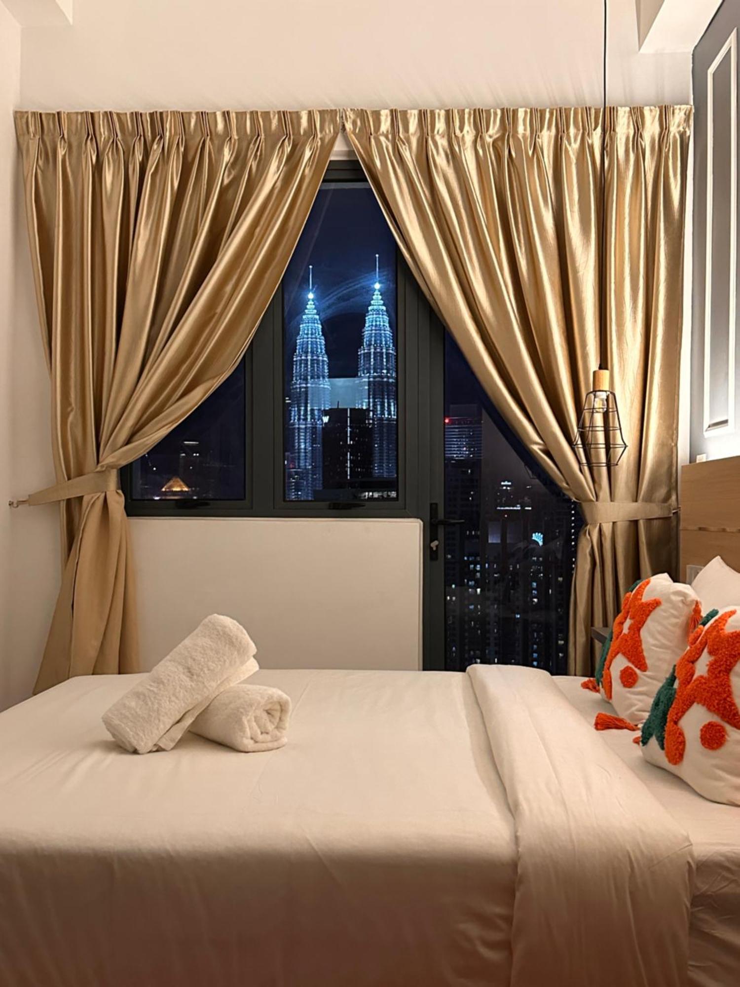 Apartament The Luxe Infinitum Klcc By Sahara Kuala Lumpur Zewnętrze zdjęcie