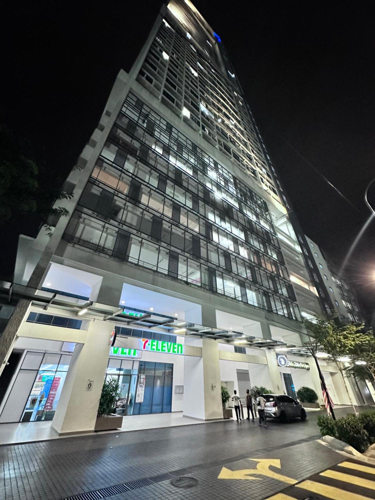 Apartament The Luxe Infinitum Klcc By Sahara Kuala Lumpur Zewnętrze zdjęcie