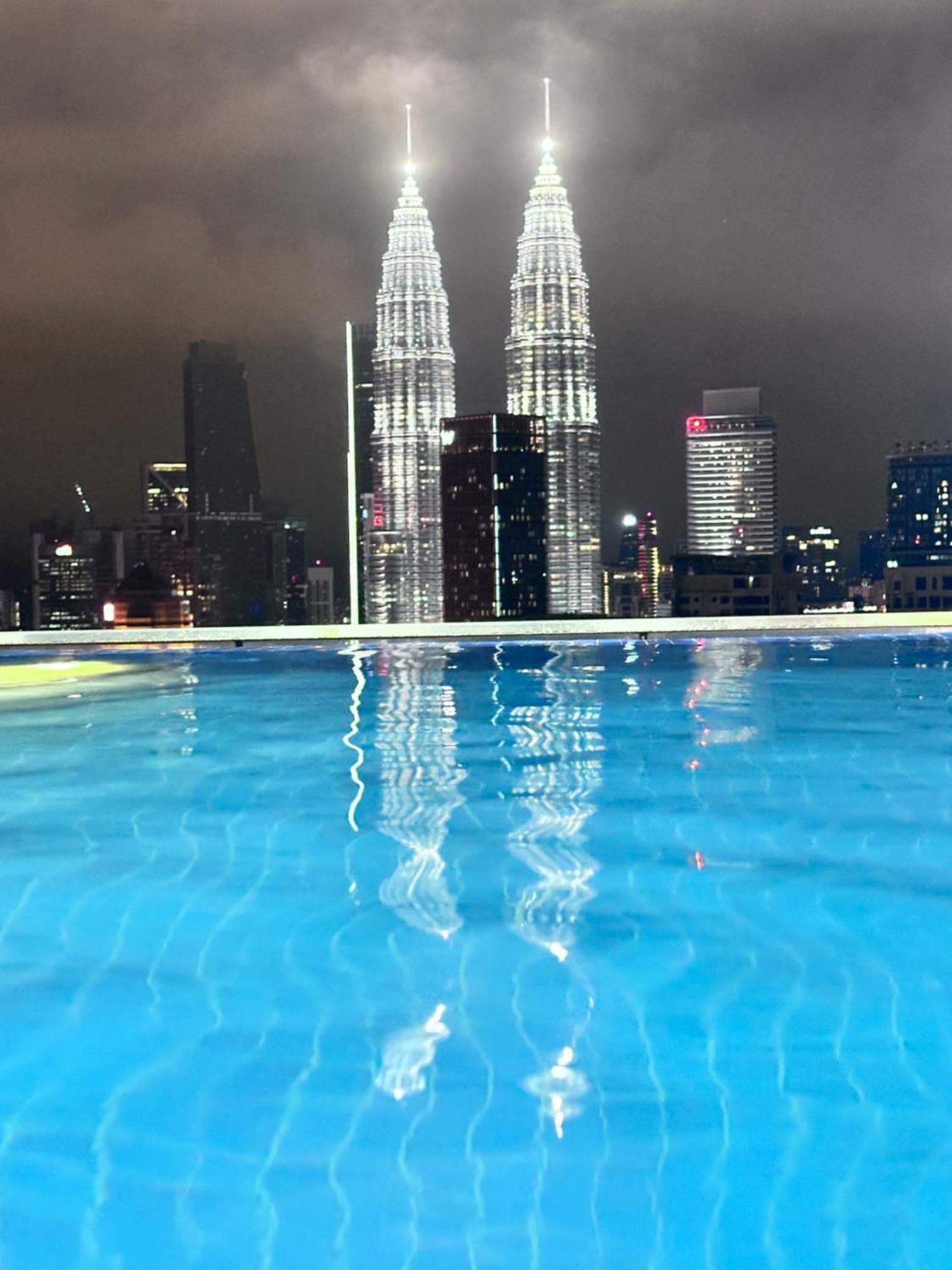 Apartament The Luxe Infinitum Klcc By Sahara Kuala Lumpur Zewnętrze zdjęcie